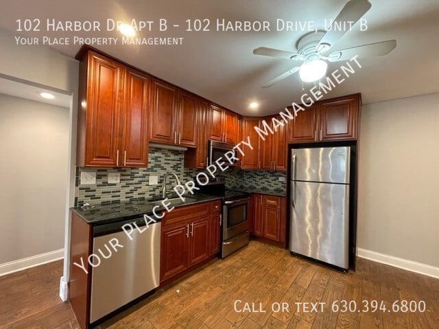 Building Photo - Renovated 2 Bed, 1 Bath Ranch Apartment - ...