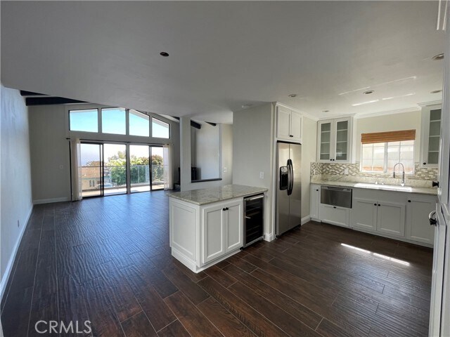 Foto del edificio - 1560 Del Mar Ave