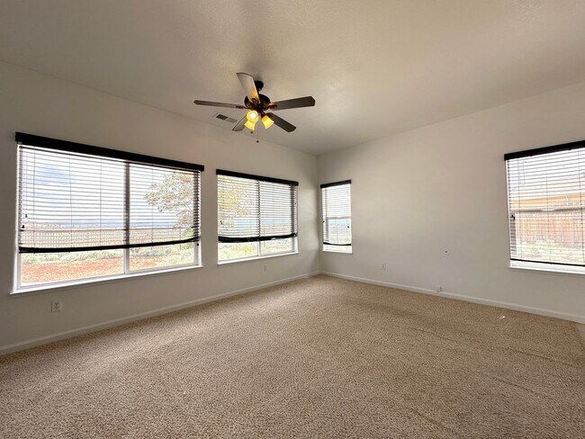 Building Photo - 4 bedrooms, 2 1/2 Baths with a 3 Car Garag...