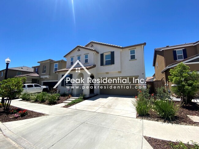 Foto del edificio - Newer North Natomas 4bd/3ba Home!