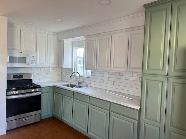 Building Photo - 22017 Normandie Ave