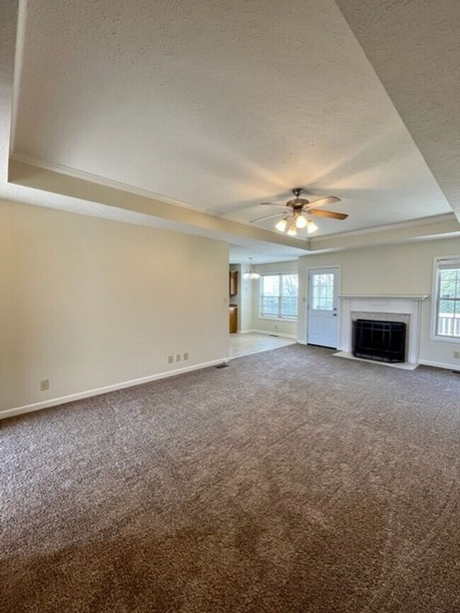 Foto del edificio - Beautiful home close to schools and shopping!
