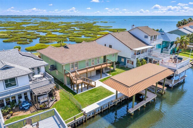 Foto del edificio - 1264 Blue Heron Dr