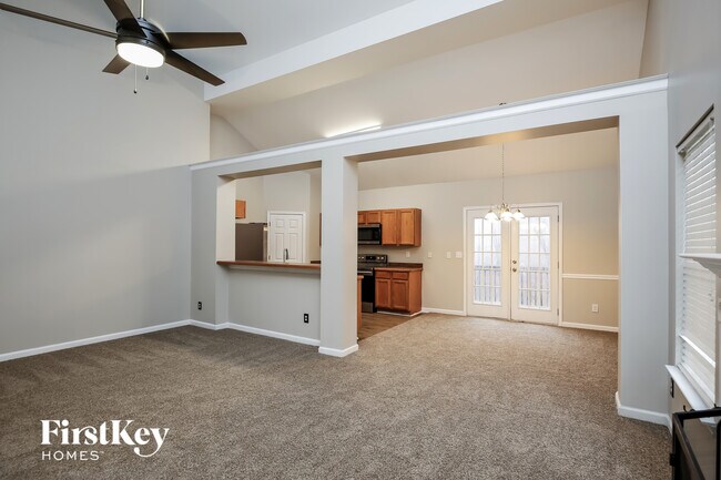 Foto del edificio - 9435 Waldrip Rd