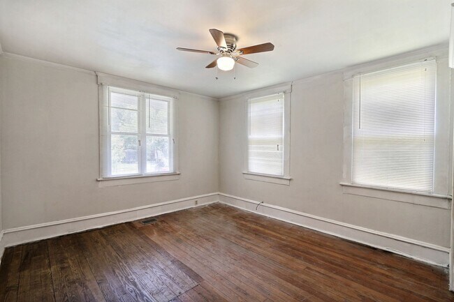 Foto del edificio - Single family home - 3 bedroom