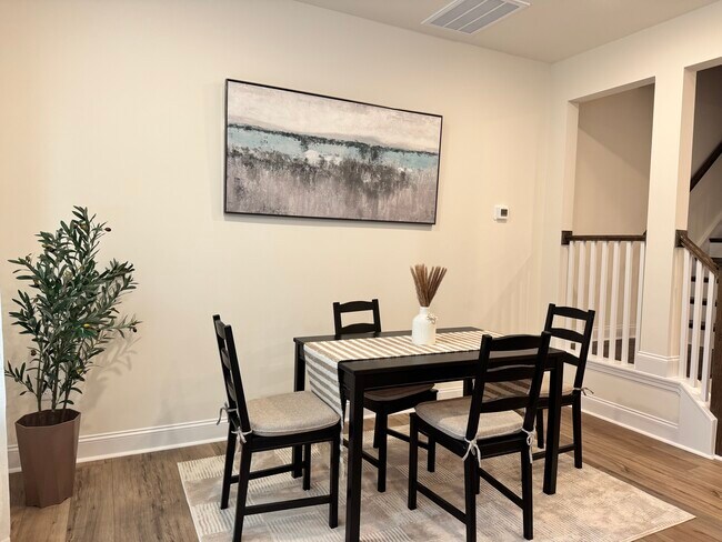 Foto del edificio - 327 Church St