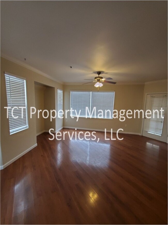 Photo - 2 bed/2bath Nestled in the Gated community of Villa Real/Arpeggio. Apartment