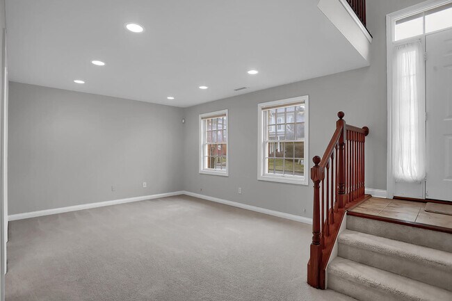 Foto del edificio - 12900 Grenville St