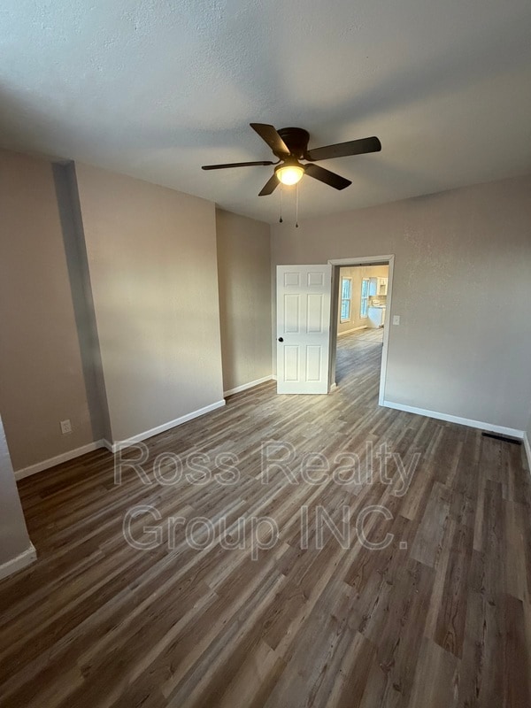 Foto del edificio - 1441 N Erie St