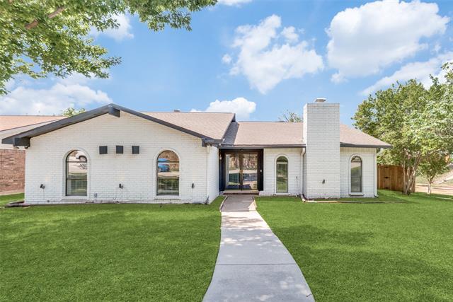 Foto principal - 1800 Red Oak Ln