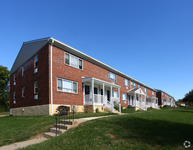 Foto del edificio - Concord Court Apartments