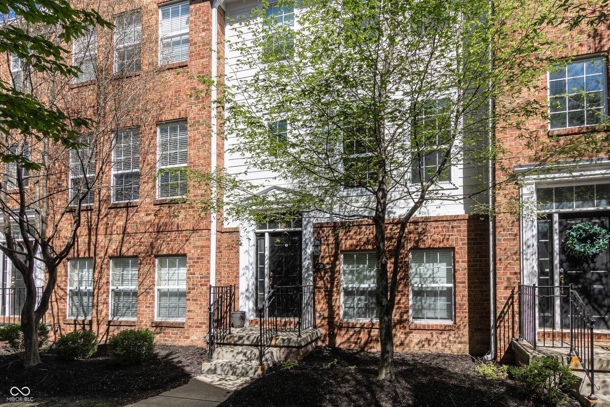 Foto principal - 420 Beverly Ct