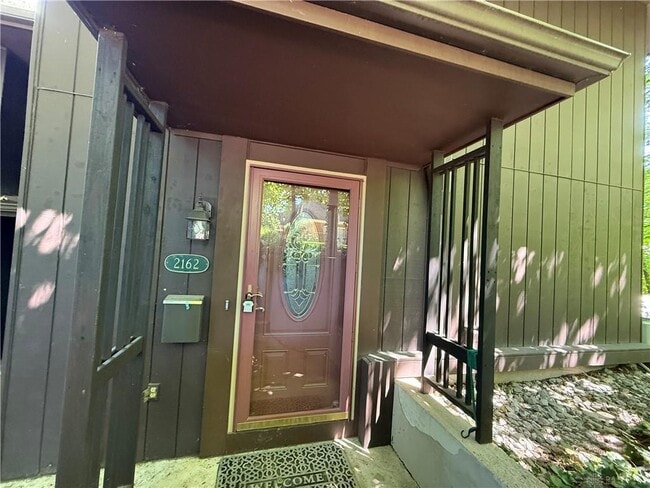 Building Photo - 2162 Willowgrove Ave