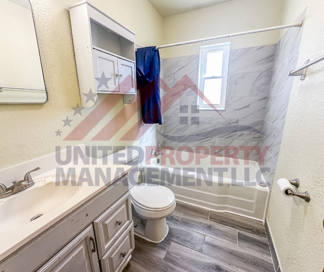 Building Photo - 4 bedroom for rent in Carlsbad NM