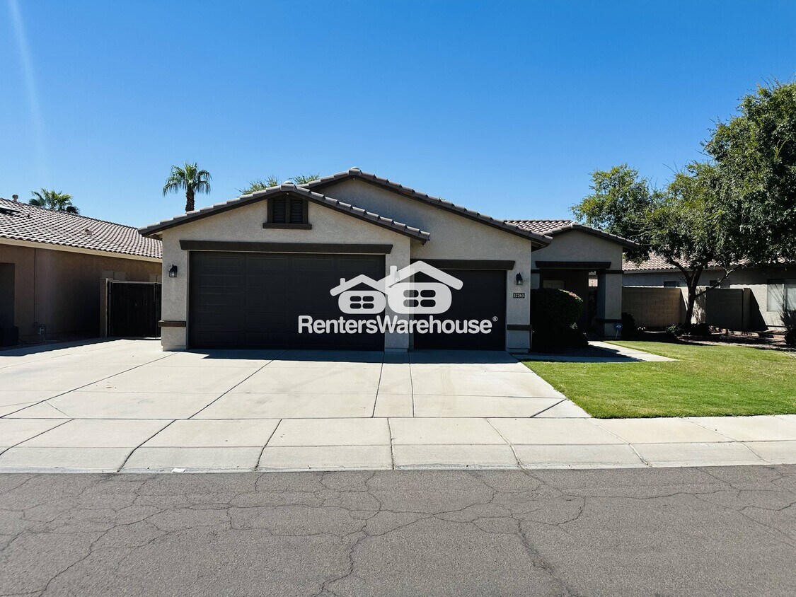 Foto principal - 12763 W Indianola Ave