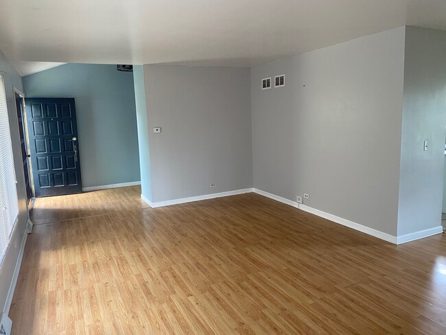 Building Photo - 1431 Little Moose Ln