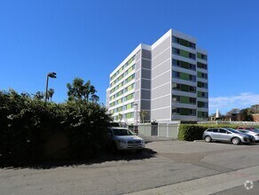 Building Photo - 14650 Sherman Way