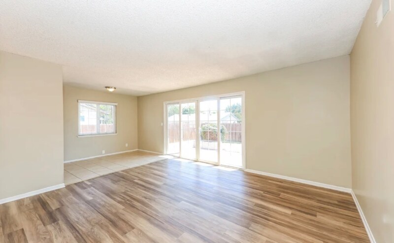 Foto principal - 2815 St Elmo Dr