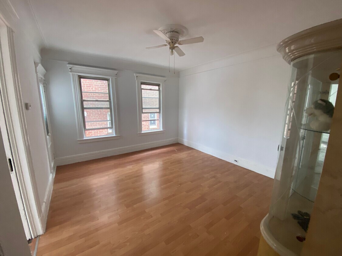 3950 65th St Unit Second floor, Woodside, NY 11377 Apartments in