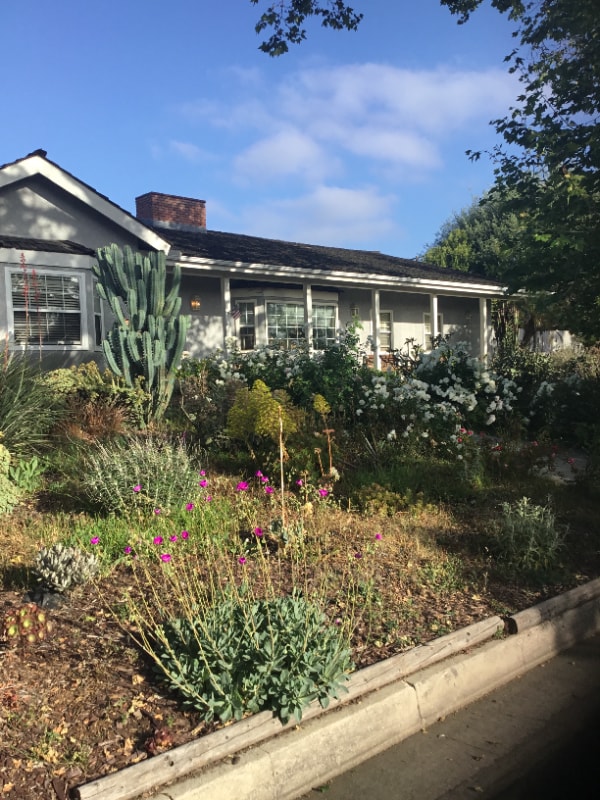Foto del edificio - 4339 Heather Rd