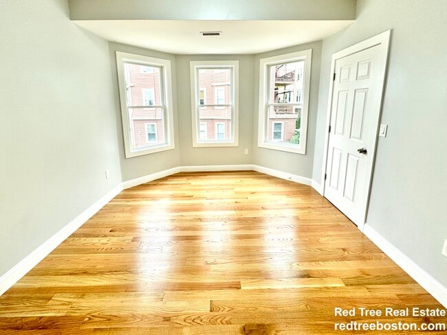 Foto del edificio - 190 Hillside St