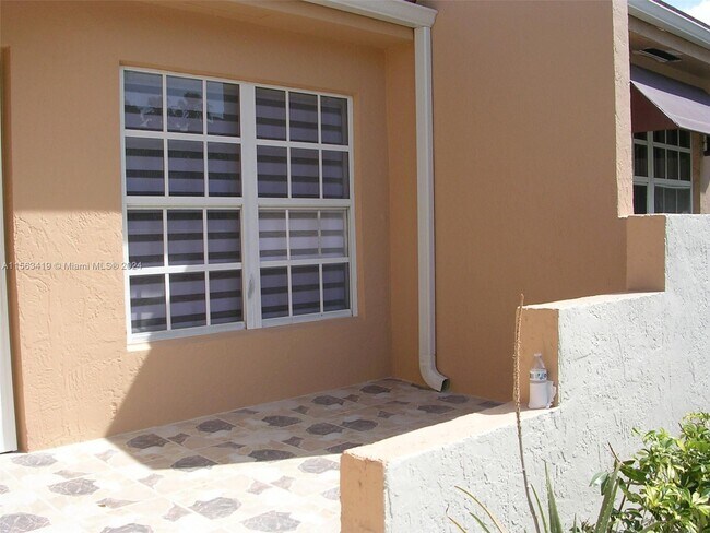 Foto del edificio - 10375 SW 154th Cir Ct