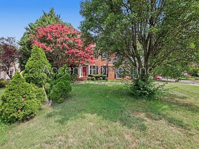 Photo - 6034 Sumner Road House