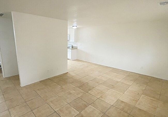 Foto del edificio - Remodeled Apple Valley 2Bd, 2Ba Apartment