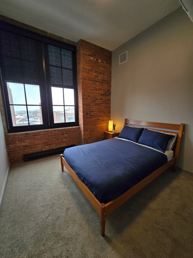 Unit 404 - Textile Lofts