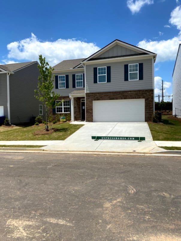 Photo - 5420 BARBERRY AVENUE (Oakwood, GA)