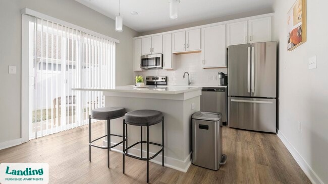 Foto del edificio - 1720 Rocky River Rd