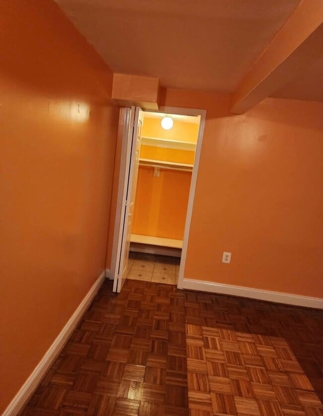 Building Photo - 12713 Claxton Dr