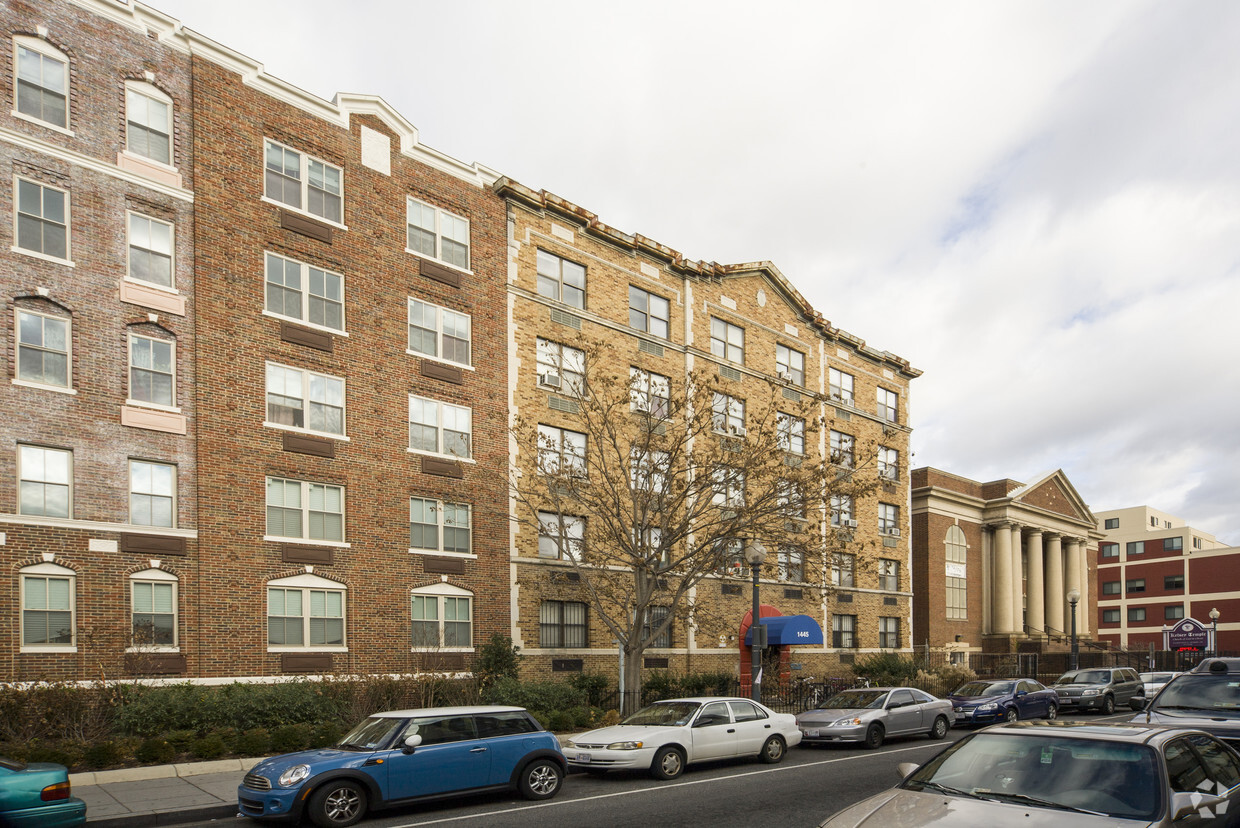 Building Photo - The Sophia Apartments