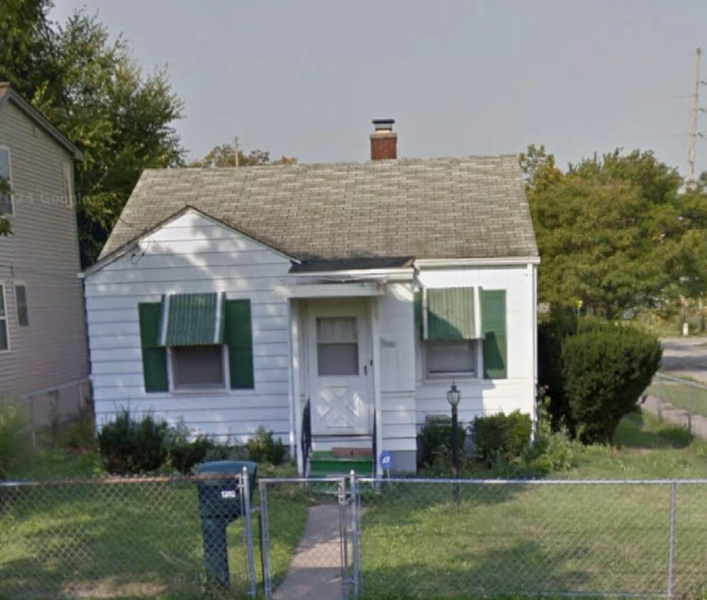 Primary Photo - 1302 Mann Ave
