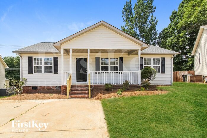 Primary Photo - 1507 Cambridge Heights Pl NW