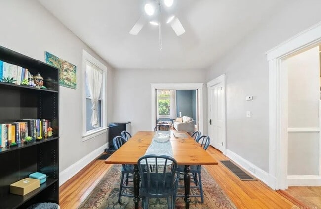 Photo - 3148 Linwood Ave House