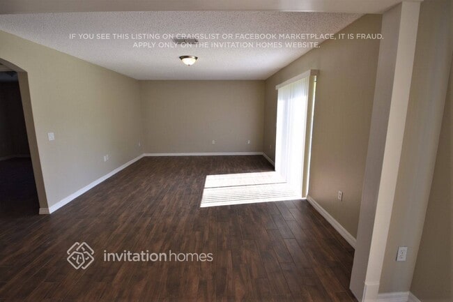 Building Photo - 217 Sawyerwood Pl