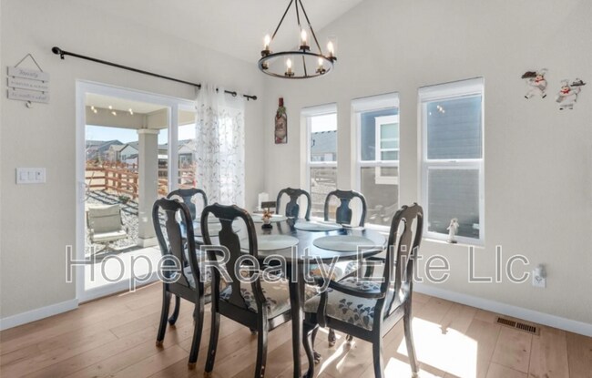 Foto del edificio - 3987 Ivy Hill Dr