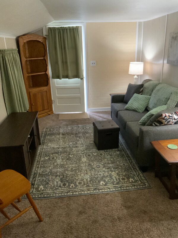 Foto del edificio - 706 15th Ave NW