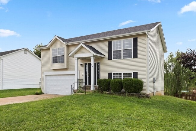Building Photo - 708 Tobermory Ct