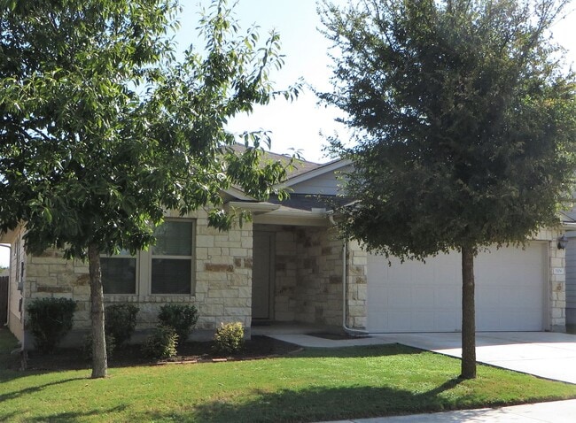 Building Photo - 3 Bedroom 2 Bathroom Pinnacle Georgetown Home