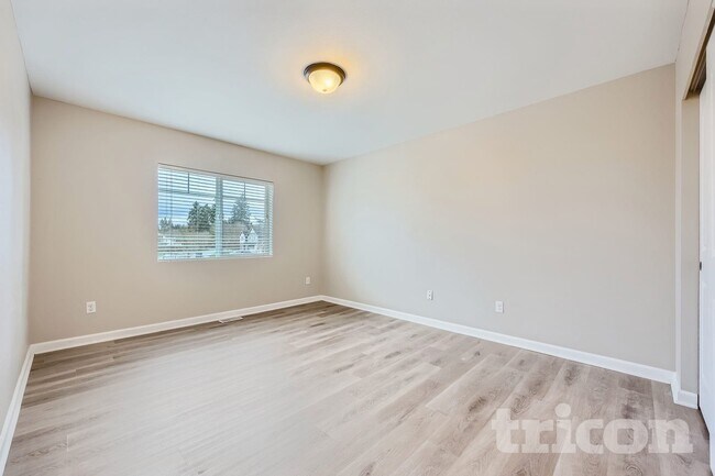 Foto del edificio - 3509 178th St E