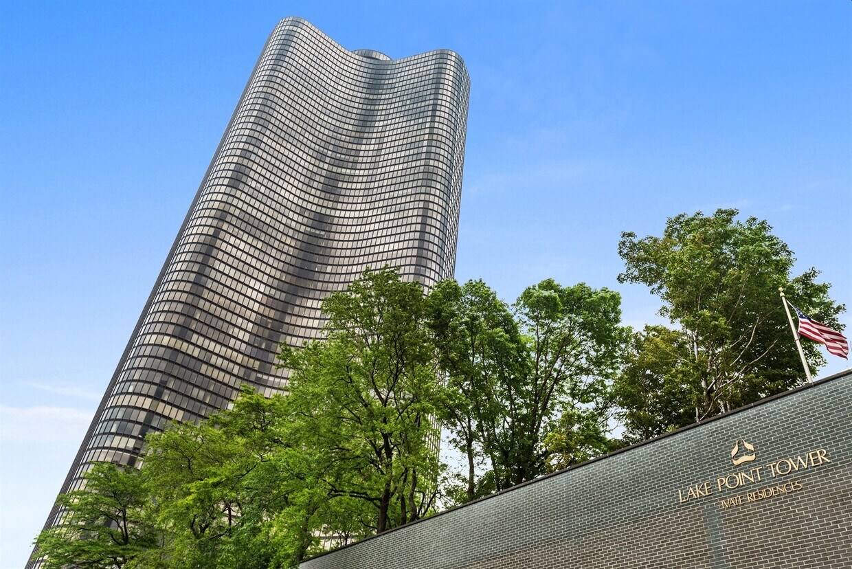 Foto principal - 505 N Lake Shore Dr