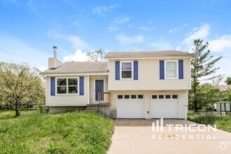 Building Photo - 8835 NE 73rd Ct