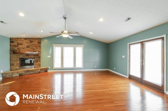 Foto del edificio - 7718 Dominique Dr