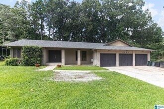 Building Photo - 3222 Tyrol Ln