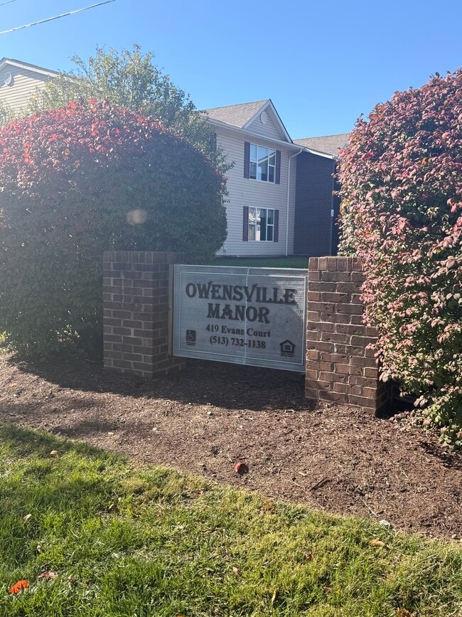 Building Photo - Owensville Manor