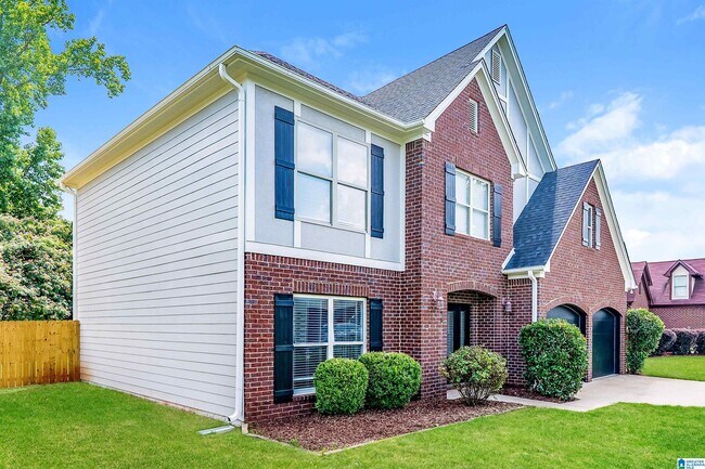Building Photo - 7946 Everetts Loop