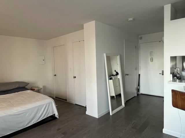 Foto del edificio - 0 bedroom in NEW YORK NY 10036