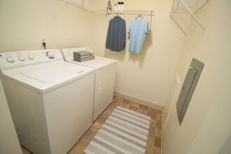 Interior Photo - Lake Village of Rochester Hills